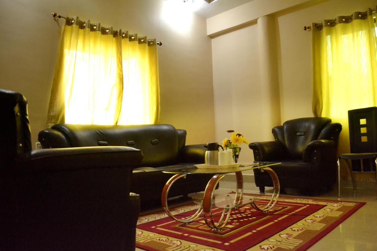 فندق أوم إنترناشونال بود جايا المظهر الخارجي الصورة
